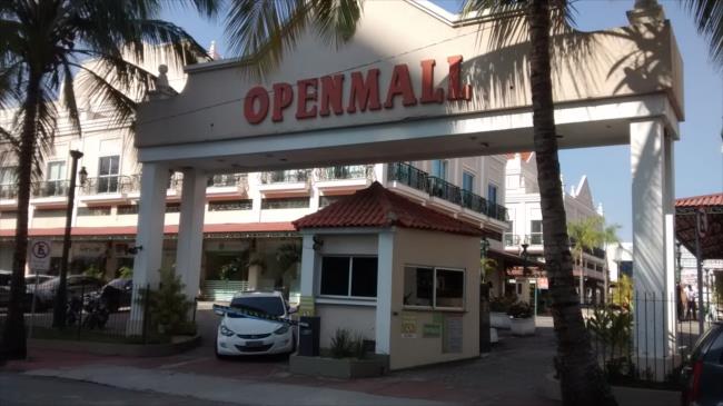 SHOPPING OPEN MALL